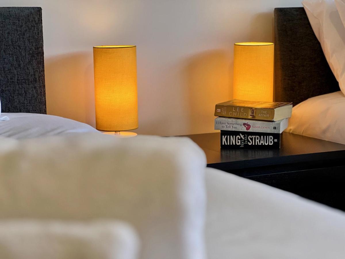 Curzon House One - Great For Contractors Or Family Holidays คลีทอร์ปส์ ภายนอก รูปภาพ